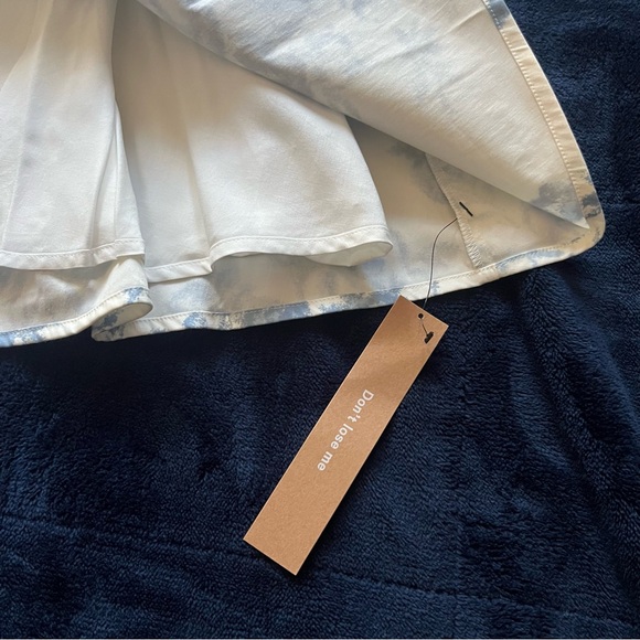 Reformation Lucy Skirt in Courtier - Picture 7 of 12